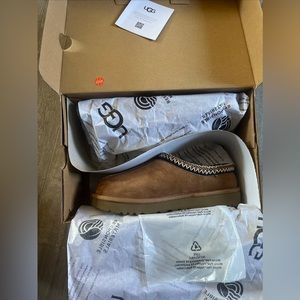 UGG Size 9 Women's Tasman Slipper - Chestnut